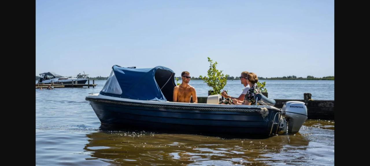 Kajuit423 6Pers 5Sterren Vakantiepark Bergumermeer Aan Het Water In Friesland Met Zwembad Villa Suameer Exterior photo